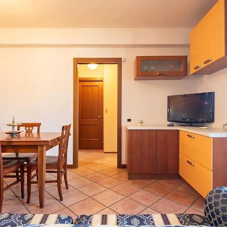 Suite Con 2 Balconi - 6 Guest Prato  Exterior photo